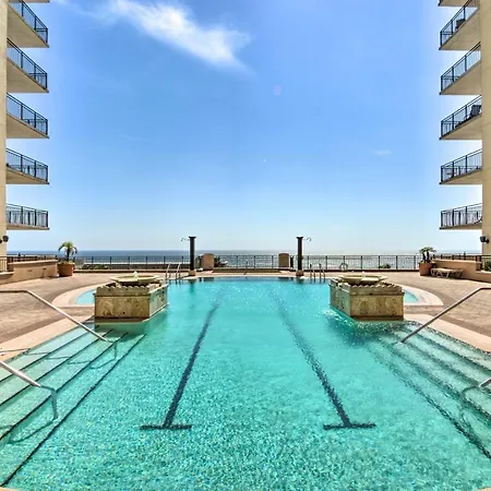 Breezy Panama City Beach Condo With Private Balcony!